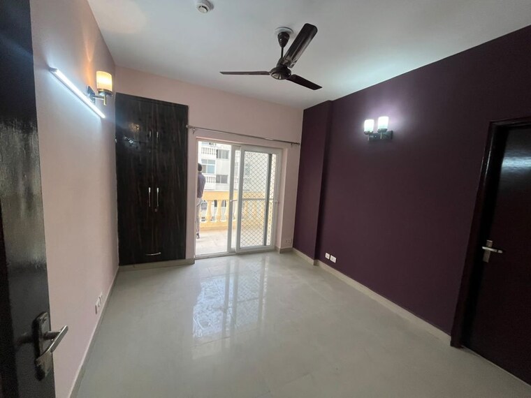 Room, gardenia-golf-city 3 Bedroom 1350 Sq.Ft. Apartment In Sector 75 Noida 10742310