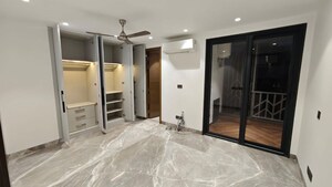  3 BHK Builder Floor at Nizamuddin East – for Rent