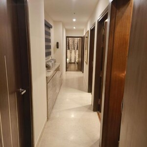 Building Lobby in 3.5 BHK Apartment at M3M Golf Estate, Sector 65 – for Rent