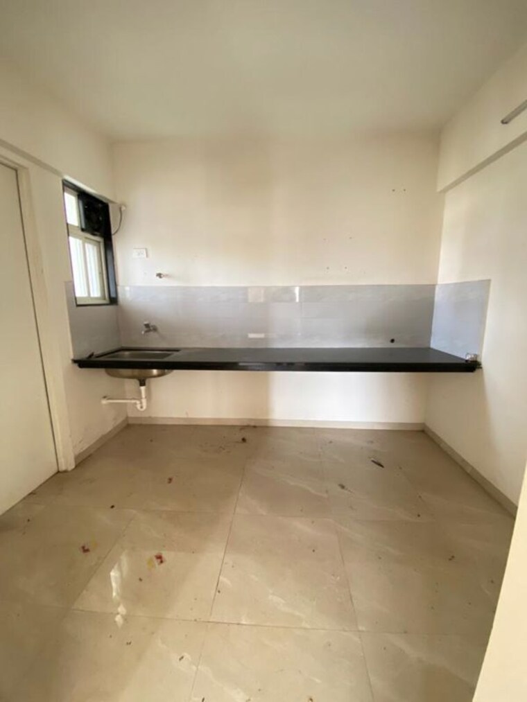 Kitchen, florida-river-bank 2 Bedroom 1104 Sq.Ft. Apartment In Mundhwa Pune 10742332