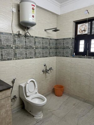Bathroom in 3 BHK Builder Floor at Kohli One Malibu Town Plot, Sector 47 – for Rent