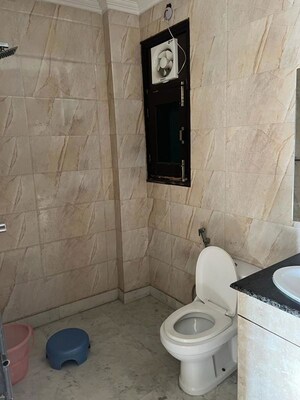 Bathroom in 3 BHK Builder Floor at Kohli One Malibu Town Plot, Sector 47 – for Rent