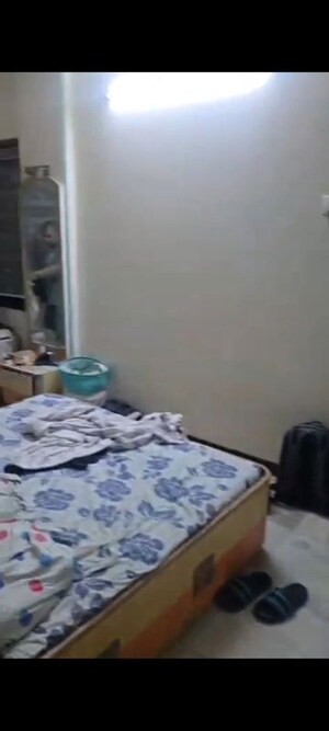 Bedroom in 2 BHK Apartment at Padmavati Heights Vile Parle, Vile Parle East – for Rent