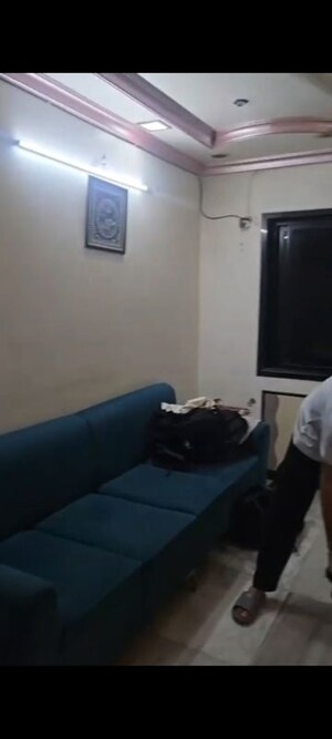 Living Room in 2 BHK Apartment at Padmavati Heights Vile Parle, Vile Parle East – for Rent