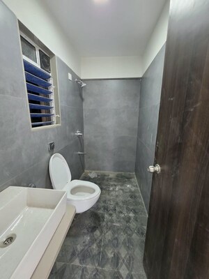 Bathroom in 2 BHK Apartment at Rite Rudra Paradise, Santacruz East – for Rent