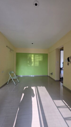 Team Area in 2 BHK Apartment at Mahesh Ellanza, Vadgaon Budruk – for Sale