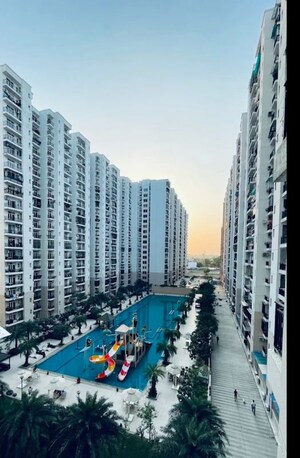 2 BHK Apartment For Rent in Omaxe R2, Gomti Nagar