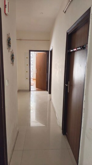 Building Lobby in 3 BHK Apartment at Ambika Florence Park, North Mullanpur – for Sale