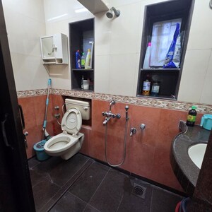 Bathroom in 3 BHK Apartment at Sindhi Society, Chembur – for Rent