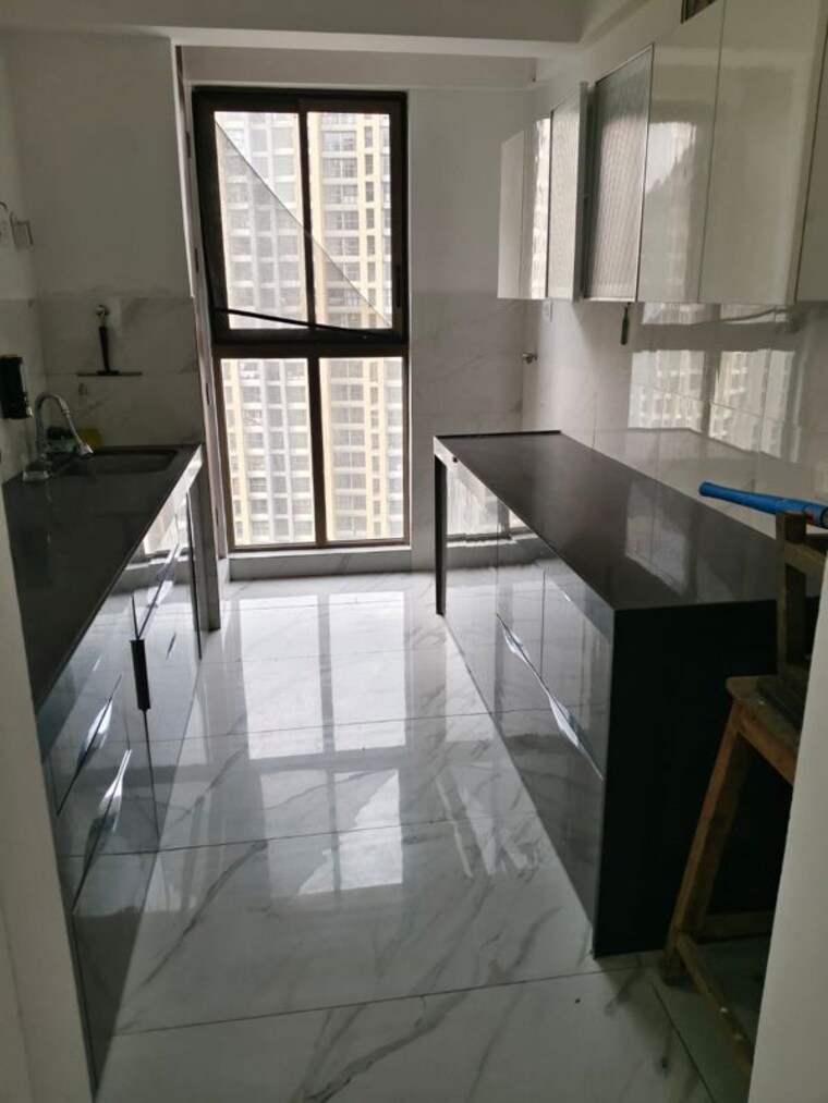 Kitchen, pokhran road no two 2 Bedroom 635 Sq.Ft. Apartment In Pokhran Road No Two Thane 10742438