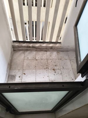 Balcony in 2 BHK Apartment at Pokhran Road No Two – for Rent