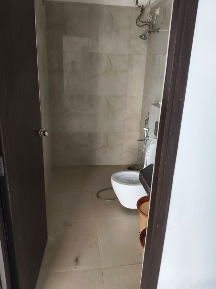 Bathroom, pokhran road no two 2 Bedroom 635 Sq.Ft. Apartment In Pokhran Road No Two Thane 10742438