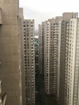 1.5 BHK Apartment – Exterior View View at Lodha Amara, Kolshet Road - for Rent