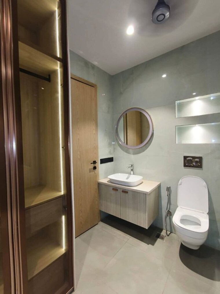 Bathroom, saan-verdante 3.5 Bedroom 2475 Sq.Ft. Apartment In Sector 95 Gurgaon 10742465