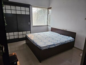 Bedroom in 2.5 BHK Apartment at Vadgaon Budruk – for Sale