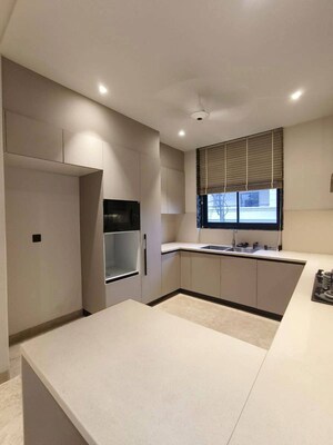 Room in 3 BHK Builder Floor at JMS The Nation, Sector 95 – for Sale