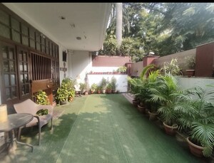 Parking in 3 BHK Builder Floor at Greater Kailash ii – for Rent