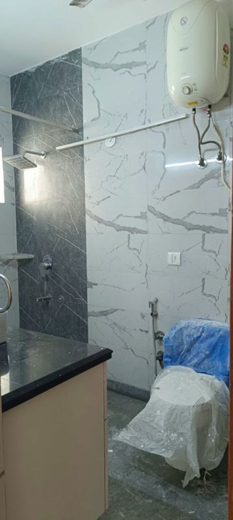 Bathroom, greater kailash ii 3 Bedroom 2000 Sq.Ft. Builder Floor In Greater Kailash ii Delhi 10742495