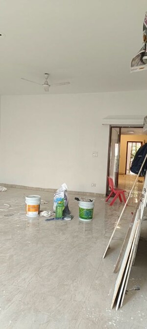 Furnished Amenities in 3 BHK Builder Floor at Greater Kailash ii – for Rent