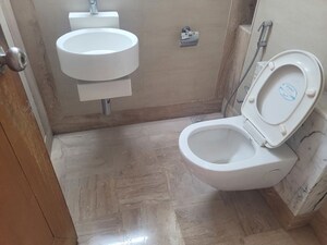 Bathroom in 3 BHK Apartment at Sayli Complex Prabhat Road, Prabhat Road – for Rent