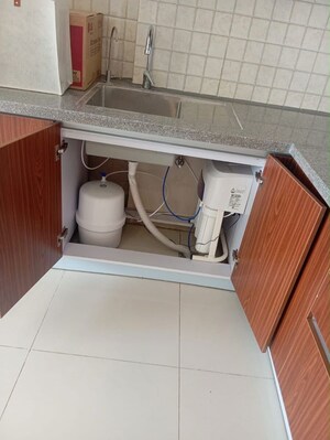 Kitchen in 1.5 BHK Apartment at Suntwilight Phase 2, Sector 27 Yamuna Expressway – for Rent