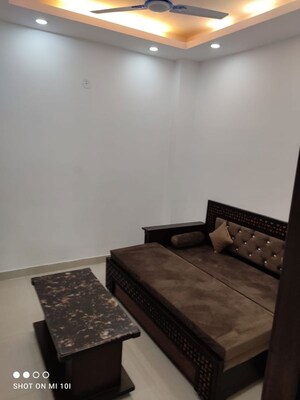 Bedroom in 1 BHK Builder Floor at Sector 27 – for Rent