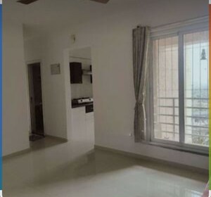 Room in 1.5 BHK Apartment at Puranik Rumah Bali, Ghodbunder Road – for Rent