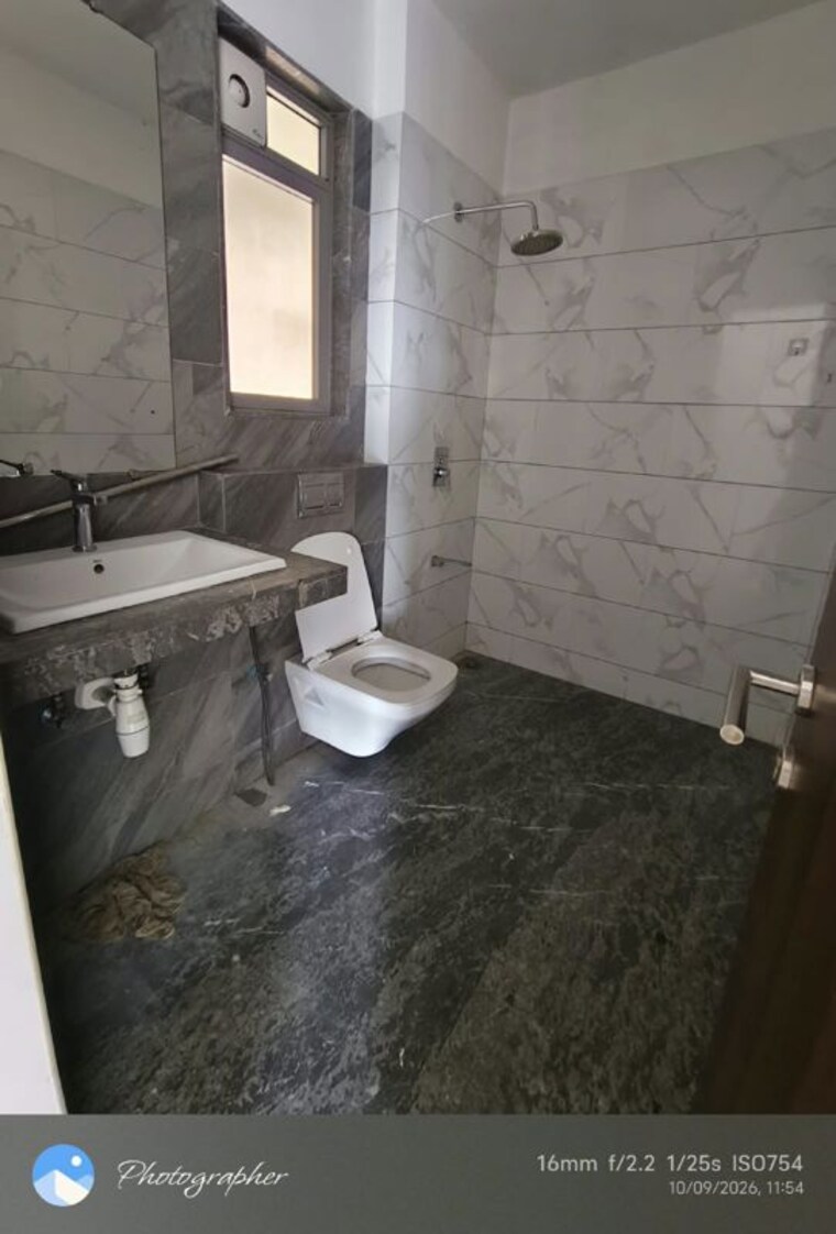 Bathroom, kalpataru-parkcity-sunrise 3 Bedroom 1039 Sq.Ft. Apartment In Kolshet Road Thane 10742519