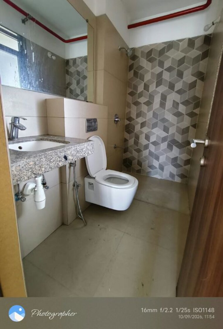 Bathroom, kalpataru-parkcity-sunrise 3 Bedroom 1039 Sq.Ft. Apartment In Kolshet Road Thane 10742519
