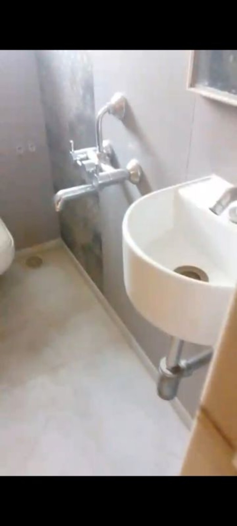 Bathroom, worli-residency 2 Bedroom 600 Sq.Ft. Apartment In Worli Mumbai 10732791