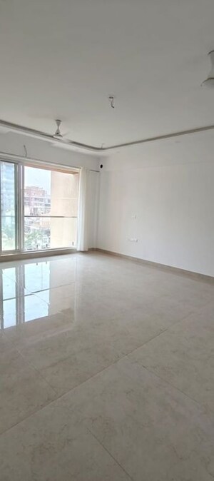 3 BHK Apartment For Sale in Kolte Patil K52, Khar West