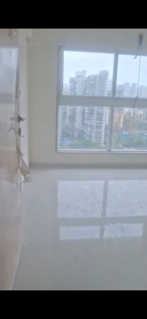 Room in 2 BHK Apartment at Ghodawat Skystar, Goregaon West – for Rent