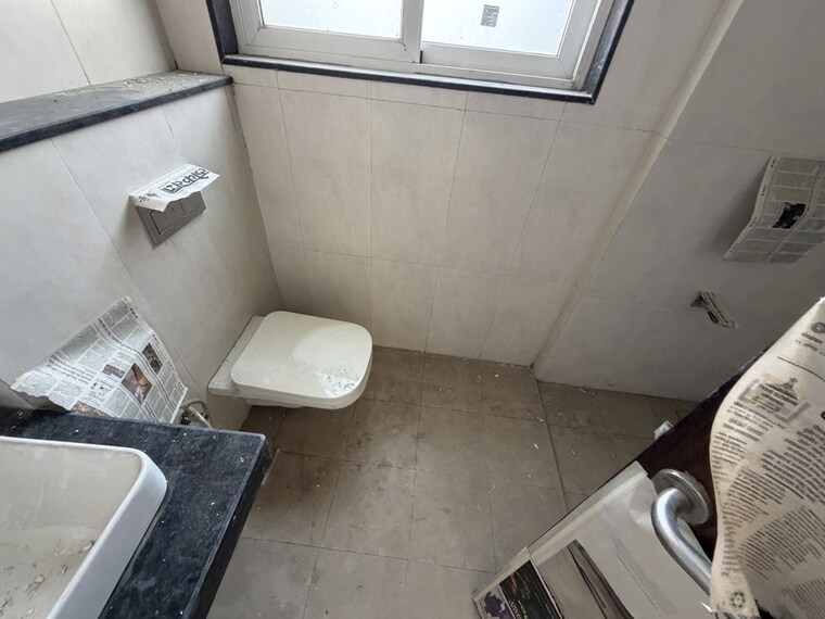 Bathroom, sheth-vasant-lawns 3 Bedroom 1100 Sq.Ft. Apartment In Laxmi Nagar Thane 10742572