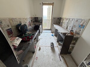 Kitchen in 3 BHK Apartment at Sheth Vasant Lawns, Laxmi Nagar – for Rent