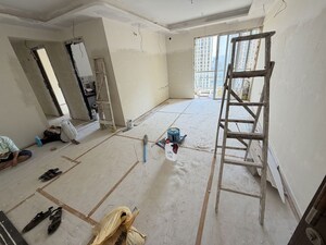 Staircase in 3 BHK Apartment at Sheth Vasant Lawns, Laxmi Nagar – for Rent