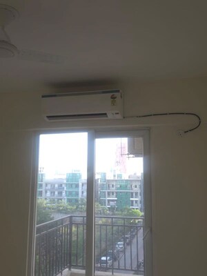 Balcony in 2.5 BHK Apartment at Signature Global Prime, Sector 63a – for Rent