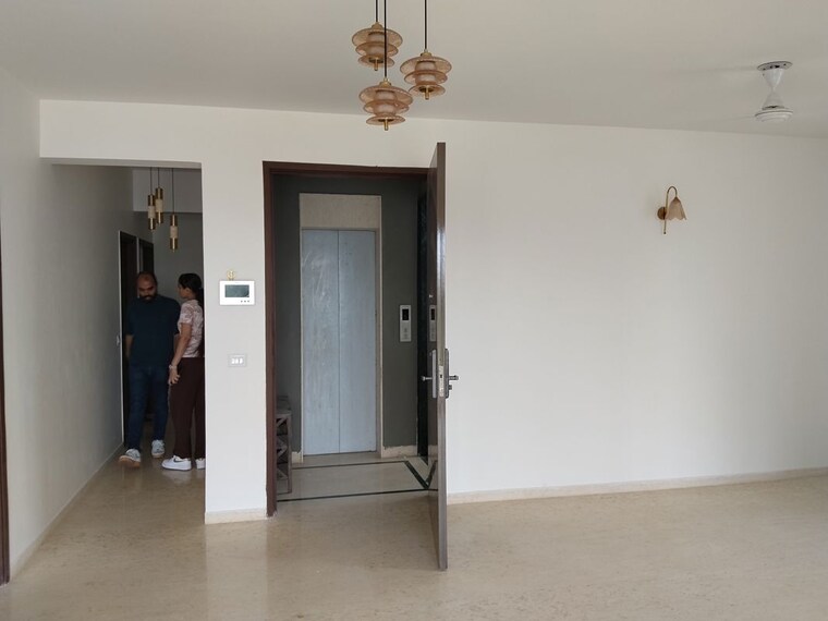 Room, dlf-garden-city-independent-floors 4 Bedroom 300 Sq.Yd. Builder Floor In Sector 92 Gurgaon 10742575