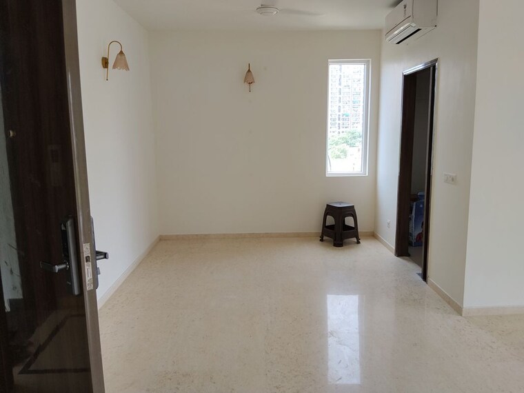 Room, dlf-garden-city-independent-floors 4 Bedroom 300 Sq.Yd. Builder Floor In Sector 92 Gurgaon 10742575