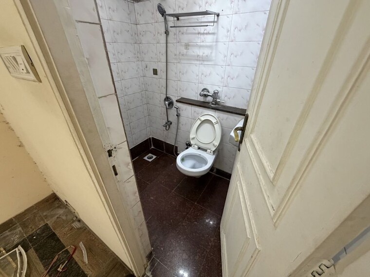 Attached Bathroom, vasant vihar 2 Bedroom 820 Sq.Ft. Apartment In Vasant Vihar Thane 10742594
