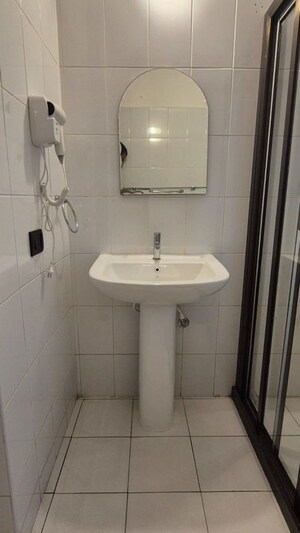 Bathroom in 4 BHK Villa at Calangute – for Sale