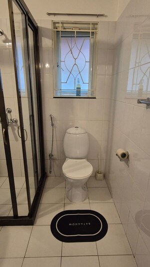 Bathroom in 4 BHK Villa at Calangute – for Sale