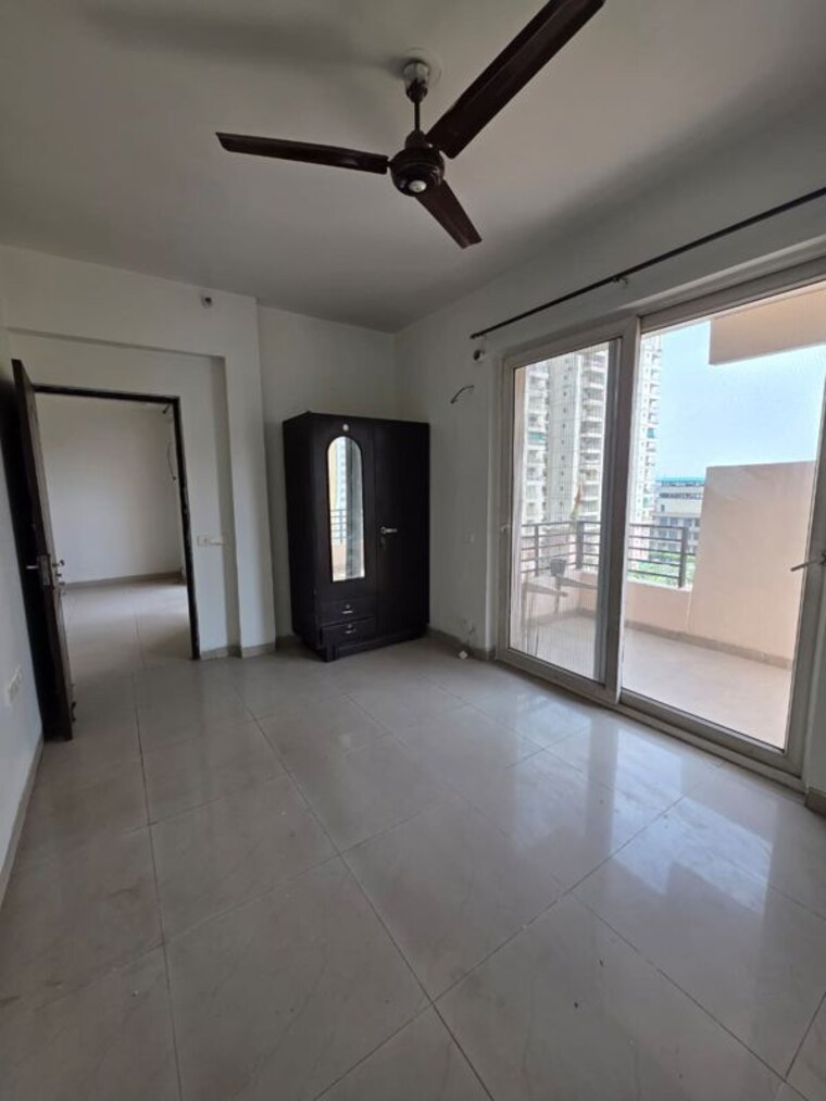 Room, srs-residency 2 Bedroom 1304 Sq.Ft. Apartment In Sector 88 Faridabad 10742589