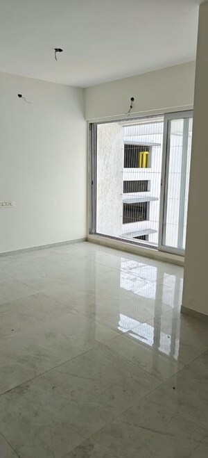 Room in 3 BHK Apartment at Superior Exotica, Airoli Sector 7 – for Rent