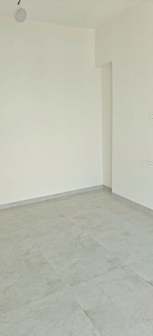 Room in 3 BHK Apartment at Superior Exotica, Airoli Sector 7 – for Rent