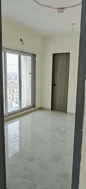 Room in 3 BHK Apartment at Superior Exotica, Airoli Sector 7 – for Rent
