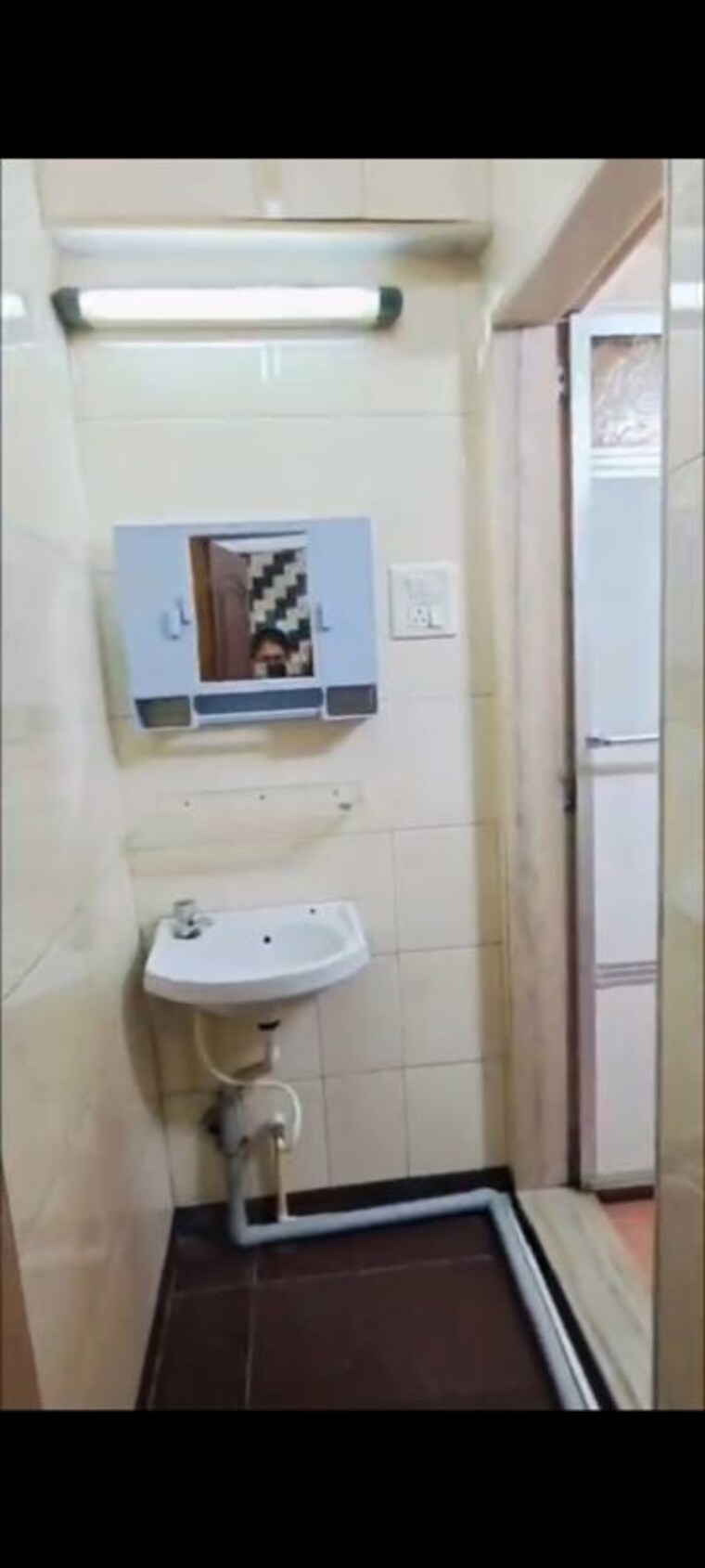 Bathroom, andheri-chs 2 Bedroom 700 Sq.Ft. Apartment In Andheri West Mumbai 10742638