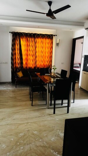 Gym in 3 BHK Builder Floor at Safdarjung Development Area – for Rent