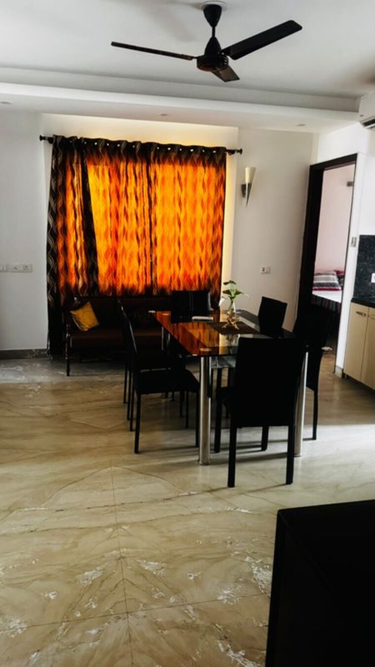 Gym, safdarjung development area 3 Bedroom 1800 Sq.Ft. Builder Floor In Safdarjung Development Area Delhi 10742630
