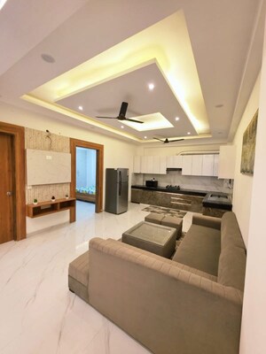 Living Room in 2 BHK Builder Floor at Sector 57 – for Rent
