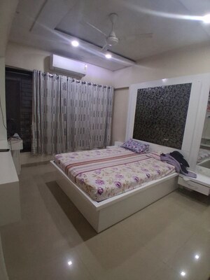 Bedroom in 2 BHK Apartment at Tilak Bhavana CHS, Tilak Nagar – for Rent